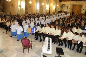 Los 'Blauets' de Lluc han actuado este viernes en la iglesia de Santa Maria de Maó. Foto: Tolo Mercadal.