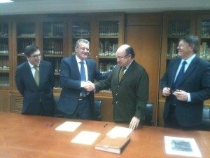 Momento de la firma del convenio en Madrid.