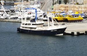 El Aris-Tima permanece amarrado en el puerto de Mahón. FOTO.- Tolo Mercadal