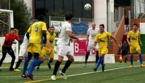 Imagen del partido de la primera vuelta que acabó 3-3.