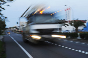 Imagen del tráfico en la carretera general.