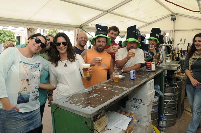 feria de la cervezaen es mercadal