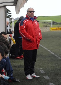 lluis vidal entrenador del mercadal  futbol tercera balear