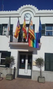 Imagen del balcón de la Casa Consistorial. FOTO.- JRT