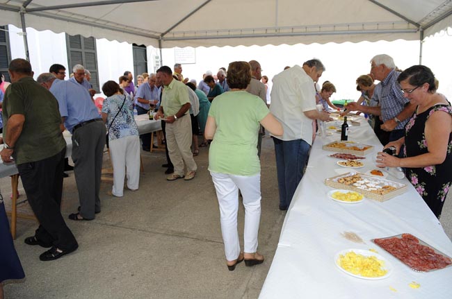 homenaje a la vejez de la caixa en sant climent