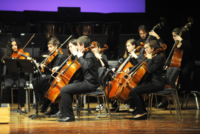 concert de nadal en el teatre principal con la orquesta del conservatorio y dansa alba