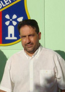 Luis Espinosa.