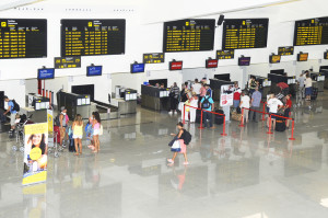 mostradores de facturacion en el aeropuerto