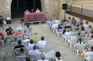 alex susana en las tertulias de es mercadal con ametller y pon pons