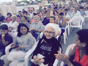 La madre de Vicente Torres, de 90 años, presenció el pregón.