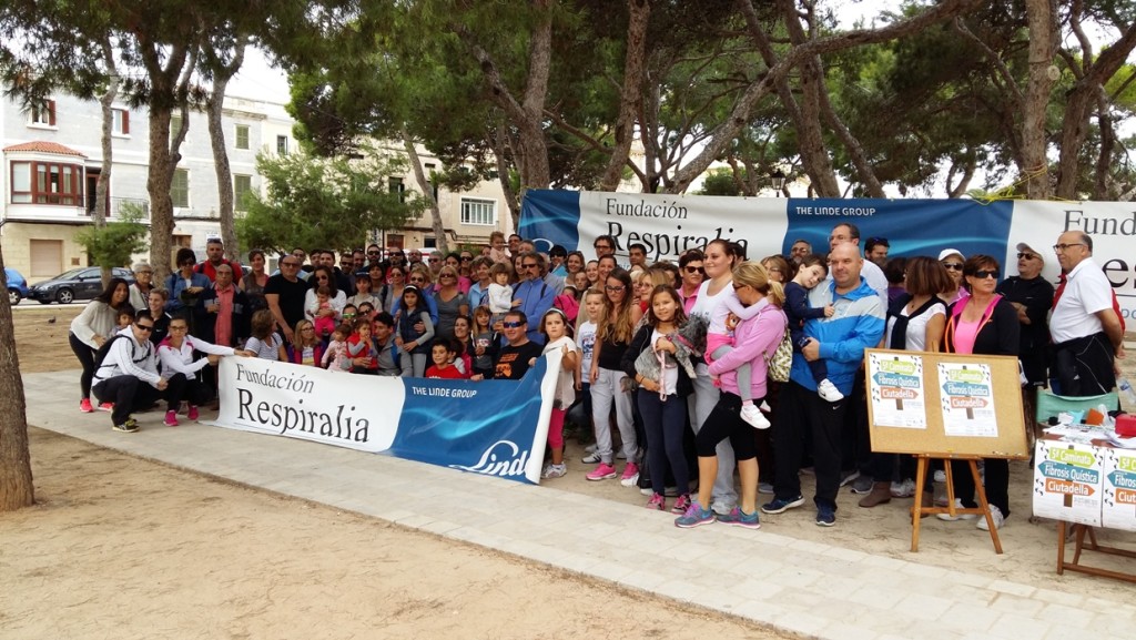 Imagen de una de las caminatas solidarias organizadas en Menorca