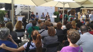 En la Setmana del Llibre en Català, los tres poetas fueron presentados por Sònia Moll.