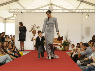 Espectacular desfile de modelos en Menorca Celebra