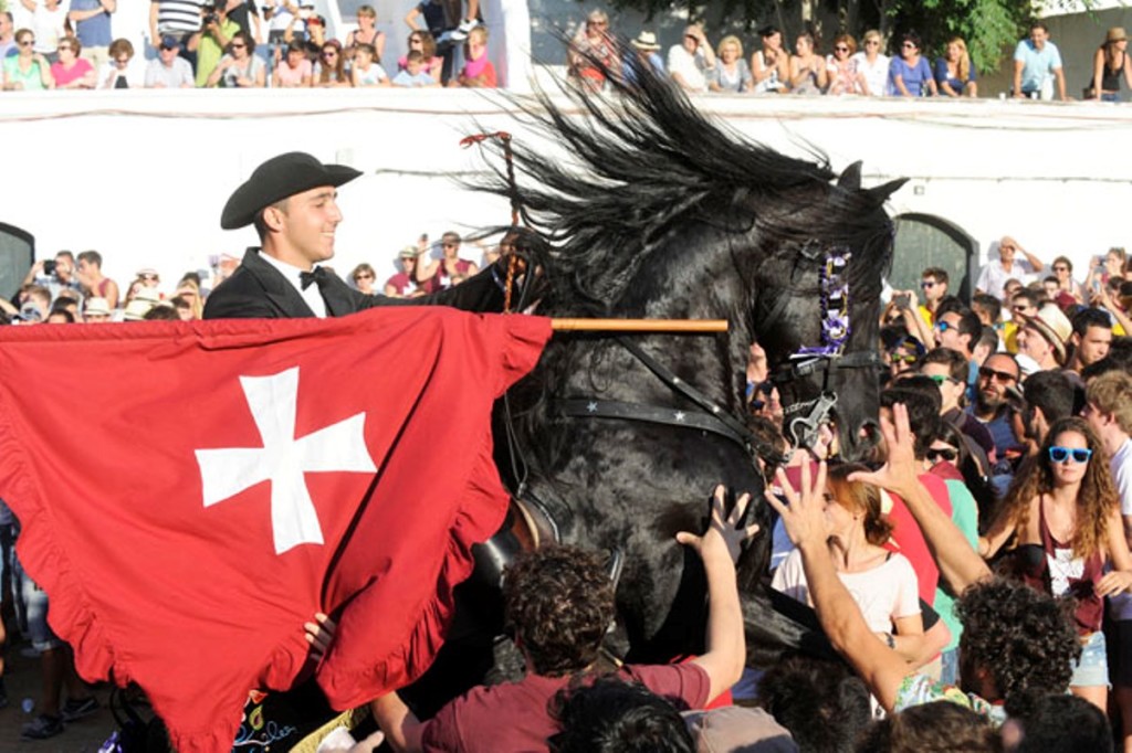 Imagen de archivo de las fiestas de Sant Joan. Foto: Tolo Mercadal.