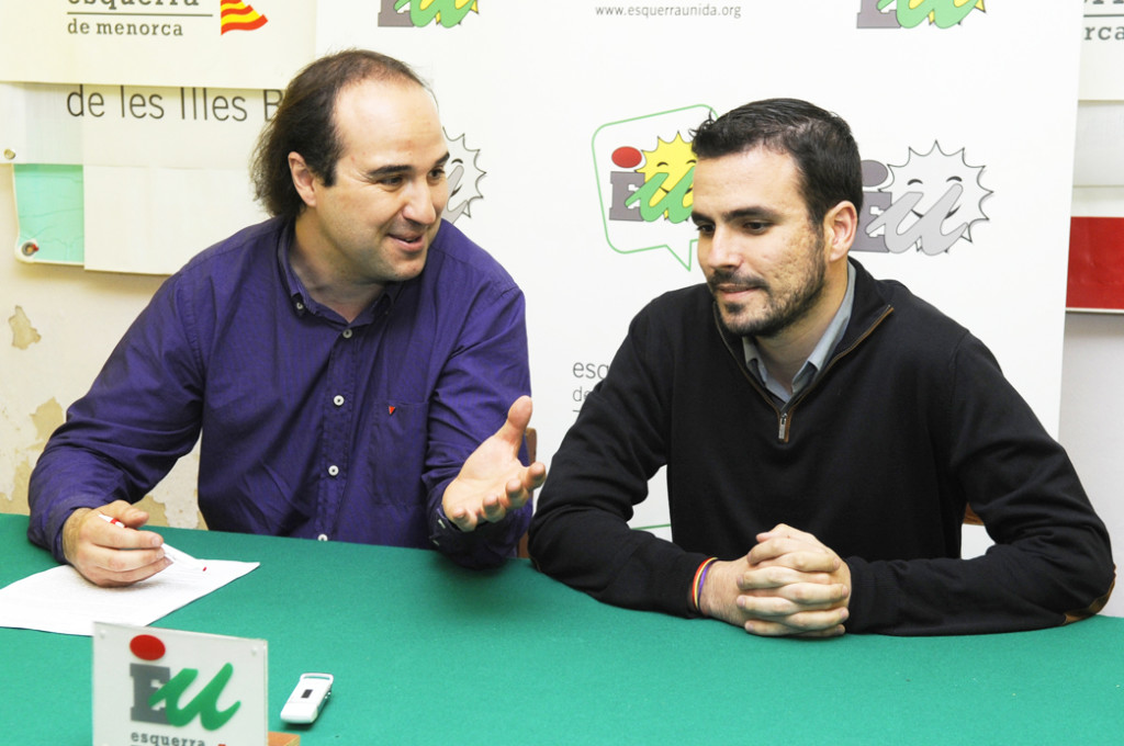 Juanmi Gomila y Alberto Garzón.