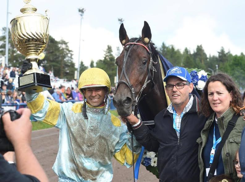 Trébol, tras ganar el Kymi Grand Prix  en Noruega.