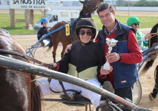 Julia Pons ganadora de la carrera de aficionados (Fotos: Miquel Carreras)