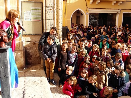 Los más pequeños ya celebran el Año Nuevo en Ciutadella