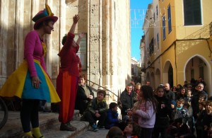 Actrices de Improshow actuaron como maestras de ceremonias en 2014.