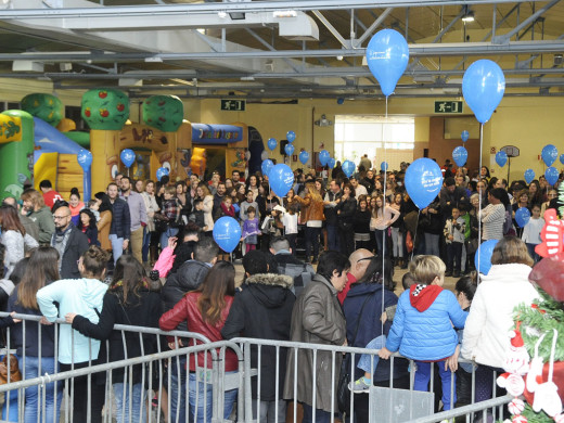 Unas 700 personas se vuelcan “por la sonrisa de un niño”