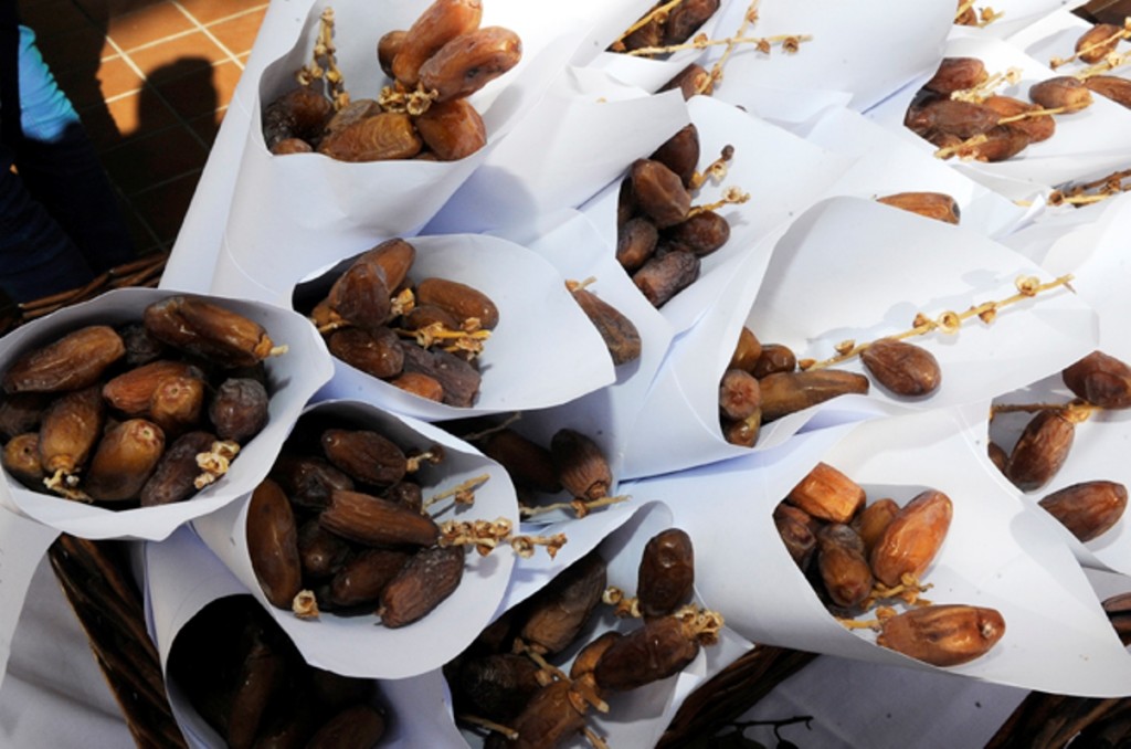 Dátiles, dulces, del mercado tradicional de Sant Antoni en Ciutadella. Foto: Tolo Mercadal.