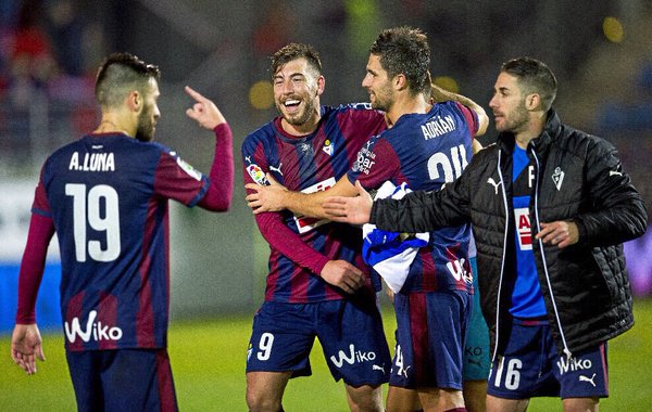 Enrich celebra un gol esta temporada (Foto: laliga.es)