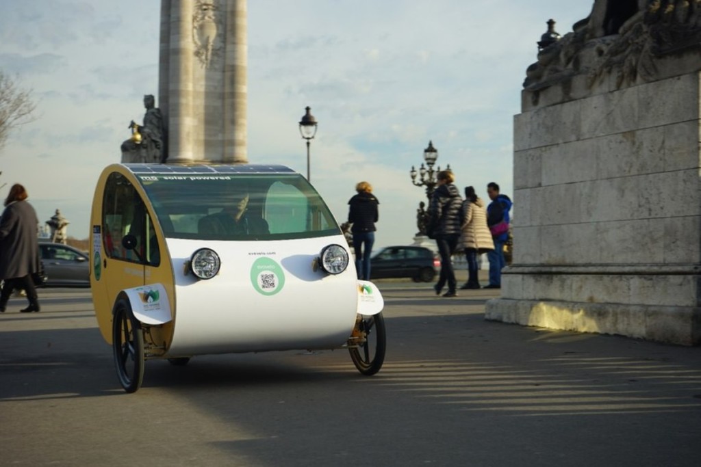 El vehículo solar Mö se homologa como triciclo eléctrico. Foto: EvoVelo Green Driving.