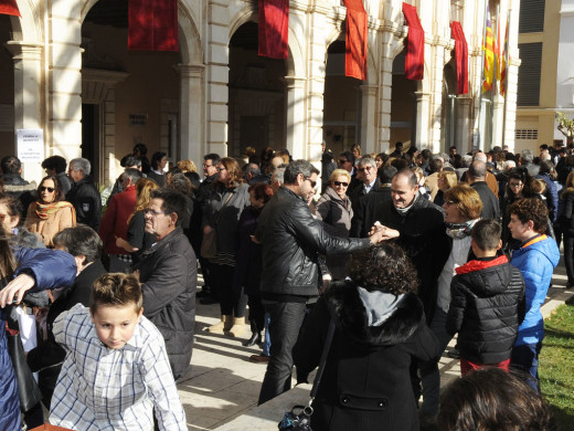 Simbólica tradición en una mañana fría y soleada