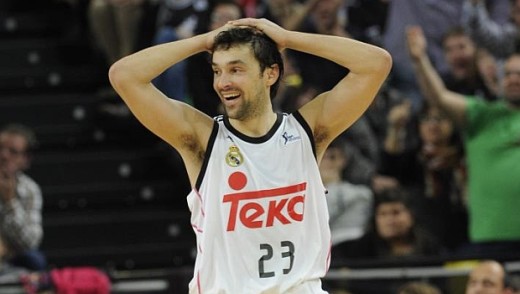 Llull se lamenta tras una decisión arbitral.