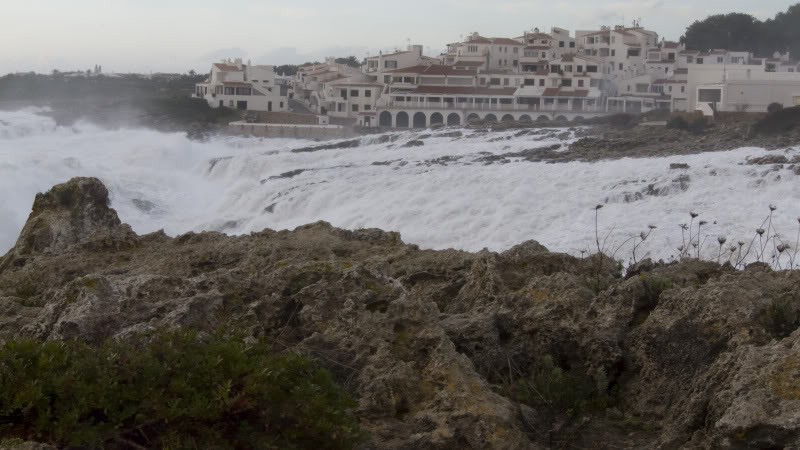 Temporal en Cata Torret, Sant Lluís (Foto: Tolo Mercadal)