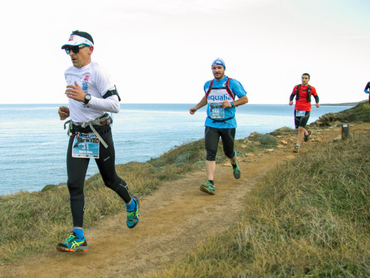 Tolo Fiol y Laia Díez reinan en la Trail dels Fars