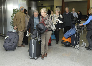 Los turistas llegaron en diferentes vuelos.