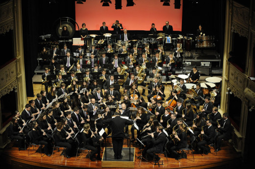 Momento de la actuación de la Banda de Música de Ferreries en el Teatre Principal de Maó el día de Sant Antoni. Foto: Tolo Mercadal.