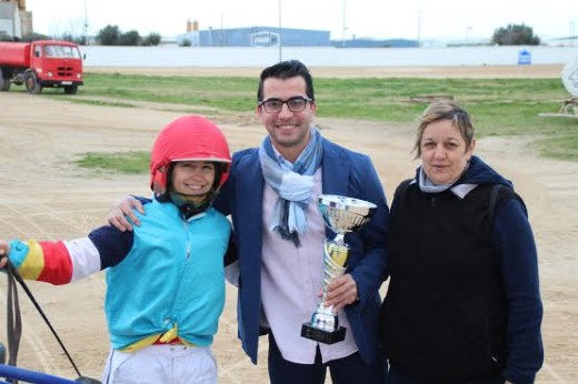 And Only Visais, ganador de la estelar, con Cati Riera.