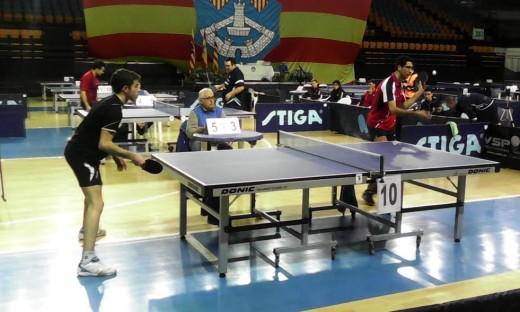 Partido del balear de tenis de mesa.