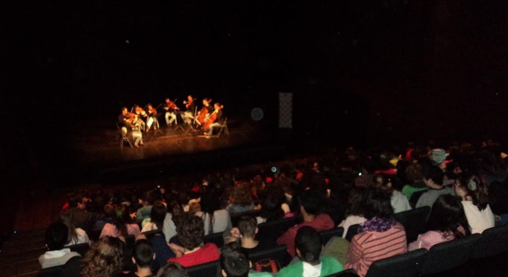 Momento de la actuación de la OCIM en la mañana de este jueves en el Auditori de Ferreries. Foto: JJMM-Maó.