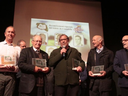 (Fotos) El aniversario del Atlètic Ciutadella, estrella de la Gala Històrica del Futbol Menorquí