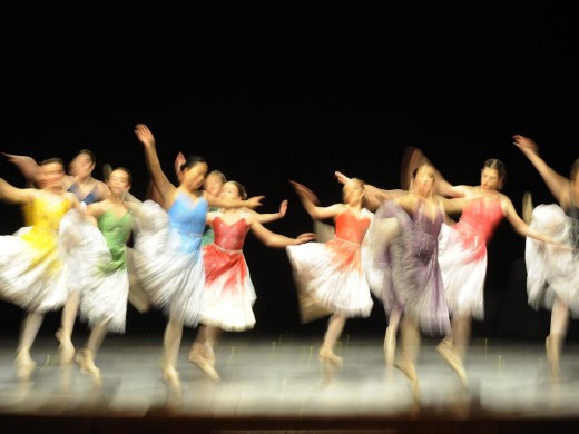 La danza vive un magnífico Día Internacional en un repleto Teatre Principal de Maó