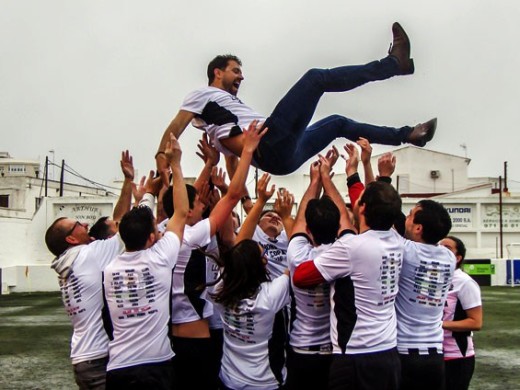 (Fotos) Campeón bajo la lluvia