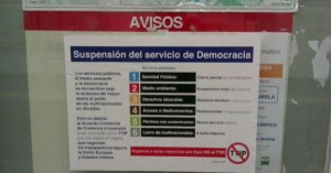 Carteles aparecidos esta semana en Metro de Madrid.- FOTO.- NoalTIPP.org