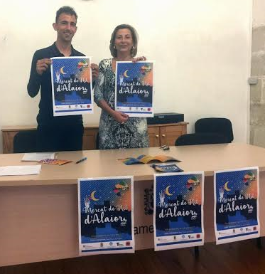 La alcaldesa Coia Sugrañes, junto a Rafel Quintana, concejal de deportes, durante la presentación del evento.