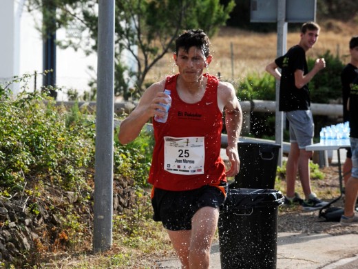 (Fotos) Atletismo y fiesta en Fornells