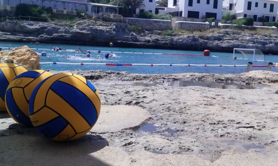 Imagen de uno de los partidos de la mañana de beach polo