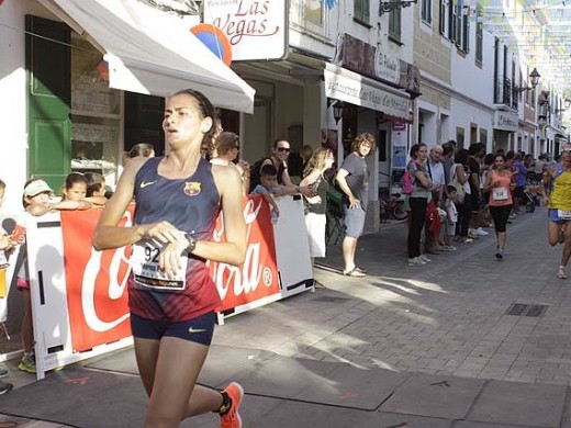 (Fotos) A la carrera en Es Mercadal