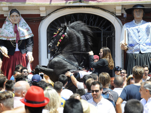 (Vídeo) Es Castell vive su día grande