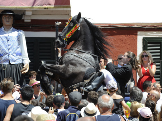 (Vídeo) Es Castell vive su día grande