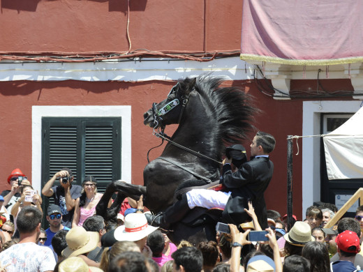 (Vídeo) Es Castell vive su día grande