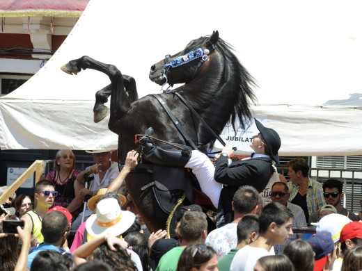 (Vídeo) Es Castell vive su día grande