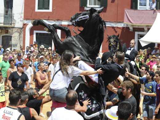 (Vídeo) Es Castell vive su día grande