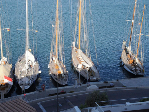 (Vídeo) Llegan los barcos de época